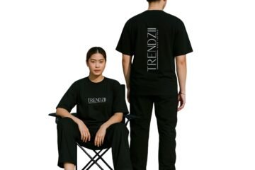 Trendzii Signature Logo Tee